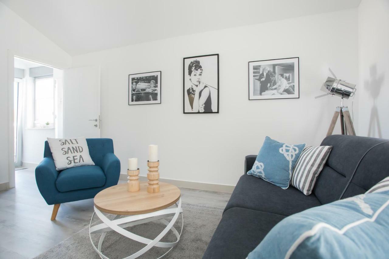 Apartment Movie Primošten Extérieur photo